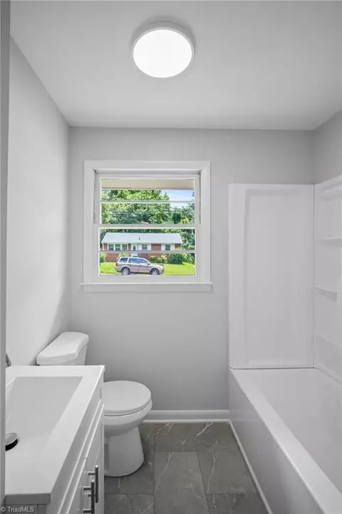 1602 Worth St, High Point, NC 27260 photo 6