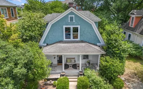 621 Mendenhall St S, Greensboro, NC 27403
