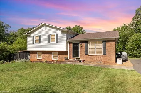 234 Turfwood Ln, King, NC 27021