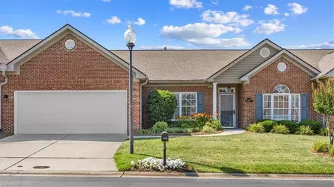 4488 Orchard Knob Ln, High Point, NC 27265
