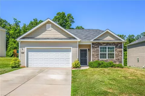1674 Weatherend Dr, Rural Hall, NC 27045