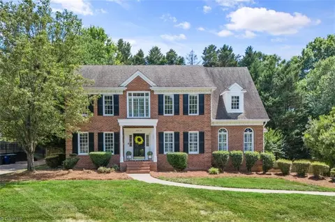 1410 Thornhill Ln, Winston Salem, NC 27106