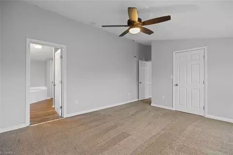 105 Stagecrest Dr, Harmony, NC 28634 photo 19