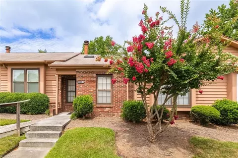 3003 Holden Rd S #B, Greensboro, NC 27407