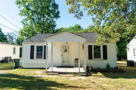 3705 Peterson Ave, Greensboro, NC 27405