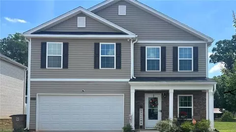 4022 Bobtail Ct, Greensboro, NC 27405