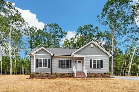 6400 Pisgah Covered Bridge Rd, Asheboro, NC 27205