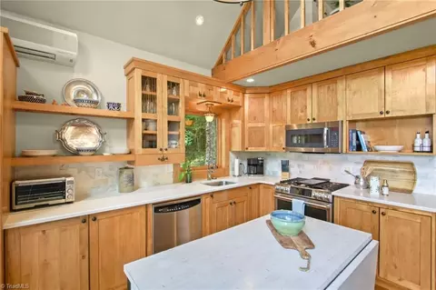 Kitchen - 265 Overlook Hl, Boone, NC 28607 photo 2 of 2