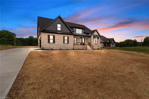541 New Salem Rd, Statesville, NC 28625
