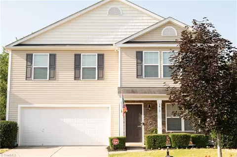 3912 Foliage Dr, Winston Salem, NC 27101