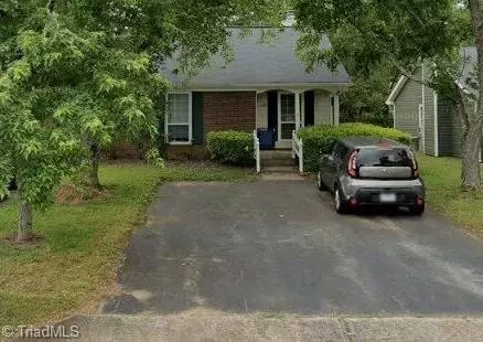1902 Alyssum Pl, Winston Salem, NC 27127