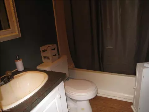 1401 Carson Rd, Pilot Mountain, NC 27041 photo 7