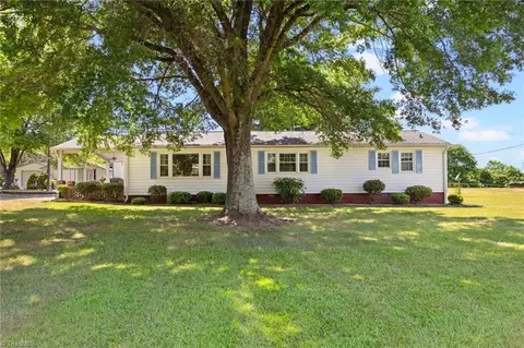 2817 Lees Chapel Rd, Browns Summit, NC 27214