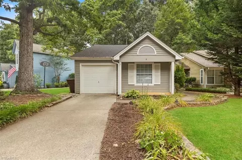 3607 Mccuiston Rd #8, Greensboro, NC 27407