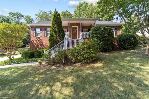 110 Daniel Paul Dr, Archdale, NC 27263