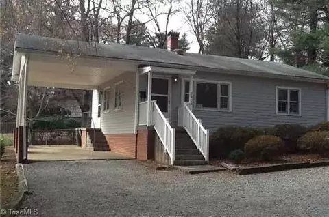 3403 Lawndale Dr, Greensboro, NC 27408