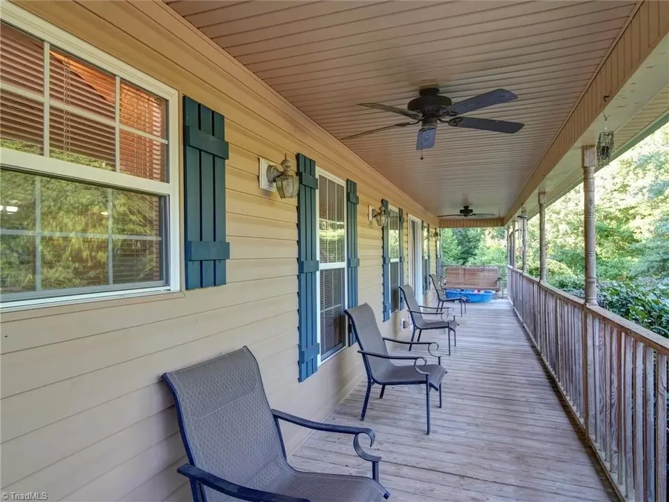  168 Marlow Woods Ln, Statesville, NC 28625 photo 4