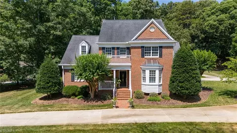 2467 Northmont Dr, Asheboro, NC 27205