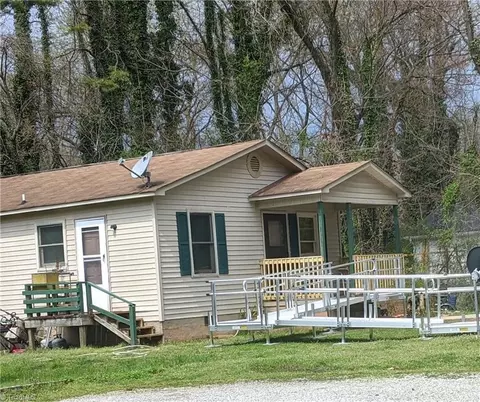 1125 Grady St, Salisbury, NC 28144
