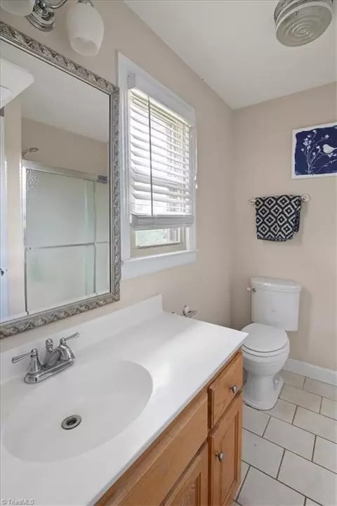 Bath - 194 Arthur Haney Rd, Dobson, NC 27017 photo 3 of 3