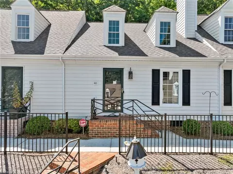 330 Presnell St W #40, Asheboro, NC 27203