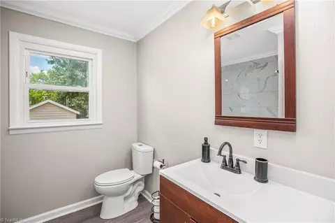 2512 Delaware Pl, High Point, NC 27260 photo 14