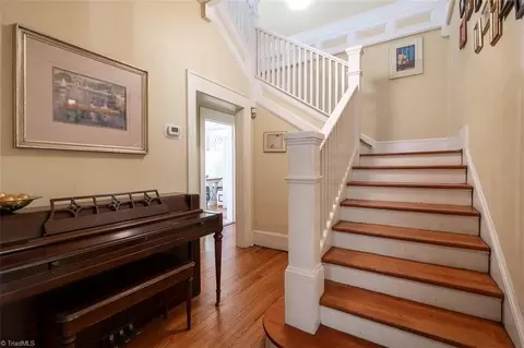 Entry Way - 114 Circle Ct, Elkin, NC 28621 photo 2 of 9