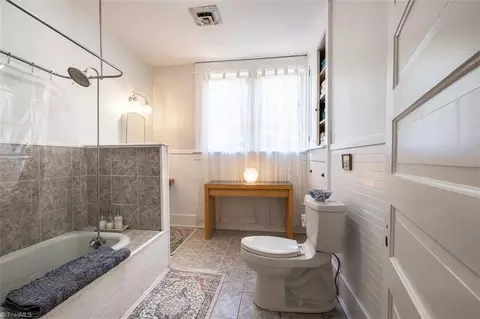 Bath - 114 Circle Ct, Elkin, NC 28621 photo 3 of 3