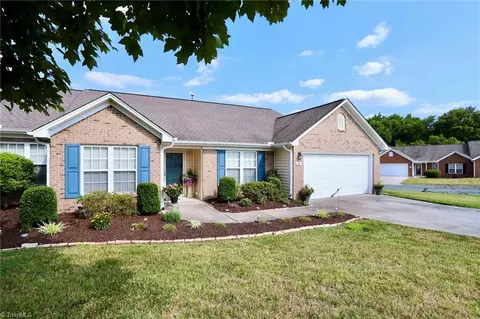 101 Kingwood Ct, Graham, NC 27253