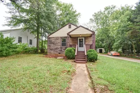 2515 Waterbury St, Winston Salem, NC 27107
