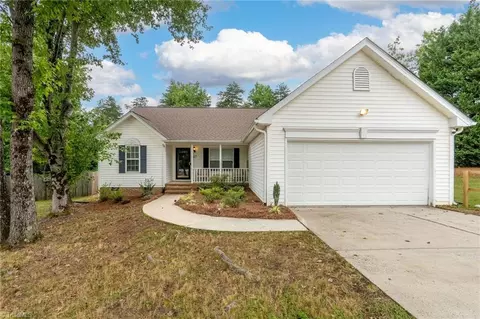 7117 Chaftain Pl, Greensboro, NC 27410