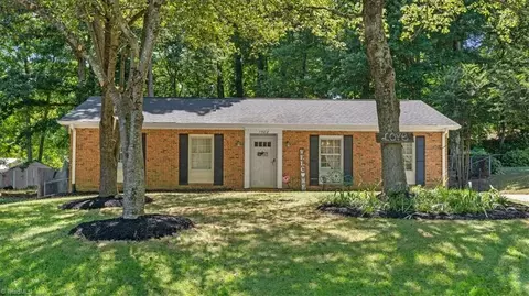 1502 Manard Ln, Greensboro, NC 27407