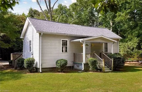 9015 Us Highway 158, Stokesdale, NC 27357