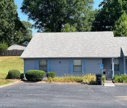 1633 Windsong Ct, Winston Salem, NC 27127
