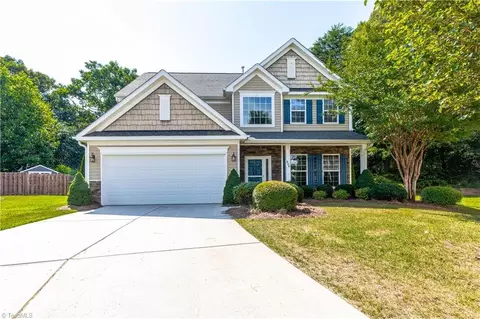 890 Orchestra Dr, Winston Salem, NC 27127