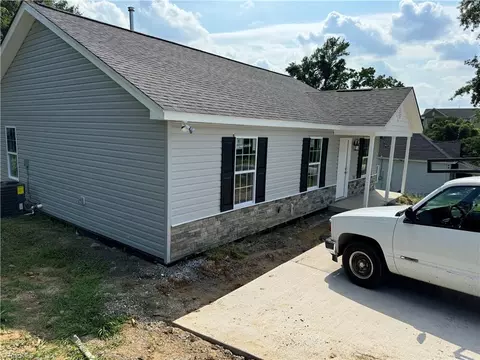 810 Russell Ave E, High Point, NC 27260 photo 12