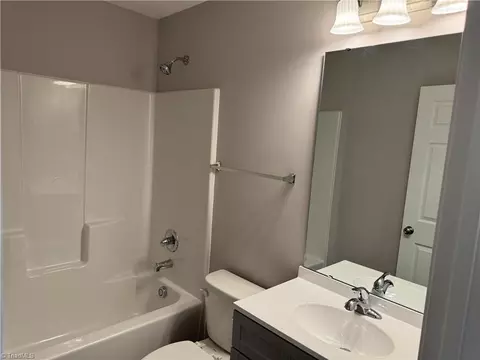 810 Russell Ave E, High Point, NC 27260 photo 15