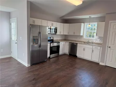 810 Russell Ave E, High Point, NC 27260 photo 29