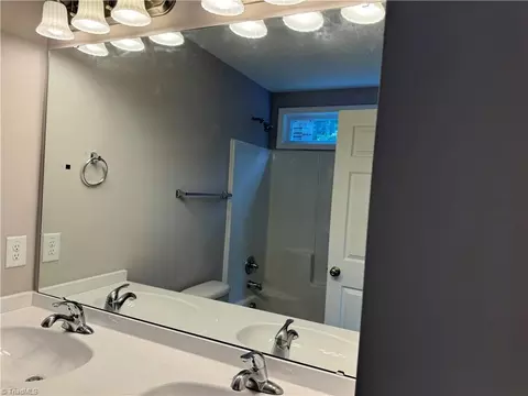 810 Russell Ave E, High Point, NC 27260 photo 8