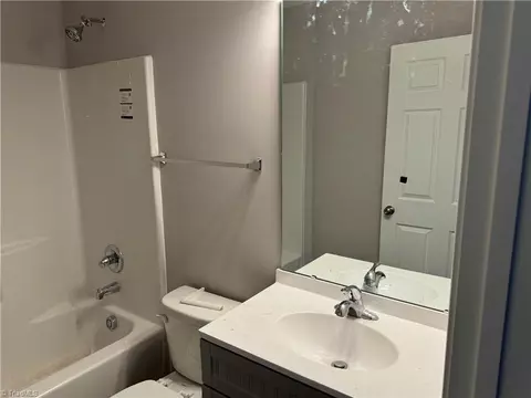 810 Russell Ave E, High Point, NC 27260 photo 9