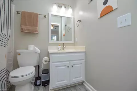 Bath - 4410 Single Tree Ln, High Point, NC 27265 photo 1 of 6
