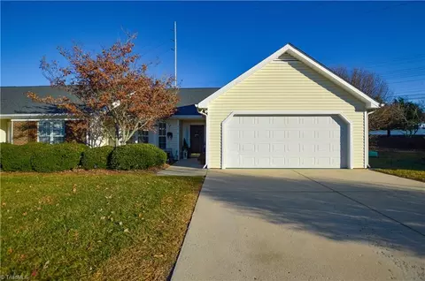 4410 Single Tree Ln, High Point, NC 27265
