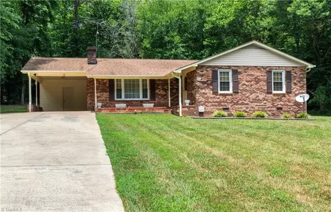 1015 Meadowview Rd, Walnut Cove, NC 27052