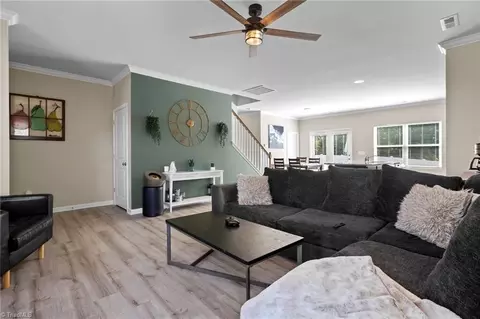 3734 Streamside Dr, Thomasville, NC 27360 photo 7