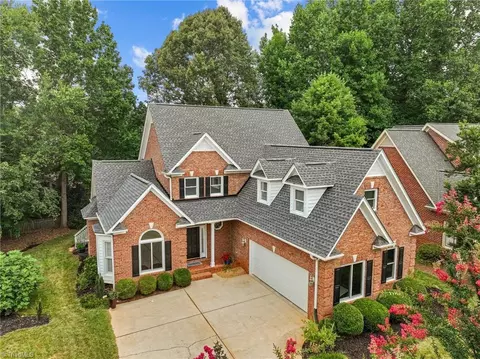 12 Waxwing Cv, Greensboro, NC 27455