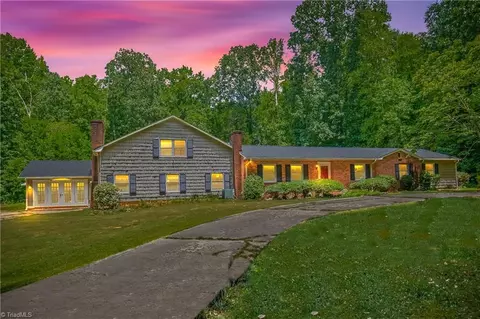 6025 Santa Maria Dr, Winston Salem, NC 27106