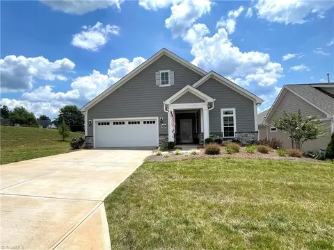 101 Mountain Maple Dr, King, NC 27021 photo 2