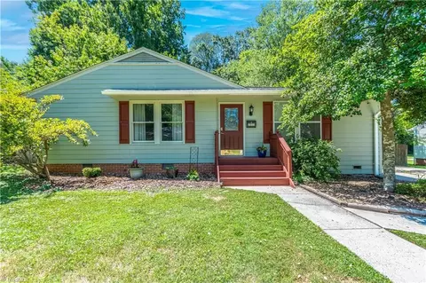 2511 Overbrook Dr, Greensboro, NC 27408