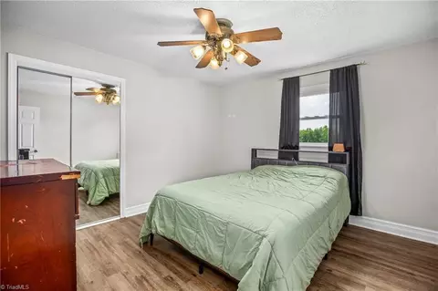 Bedroom - 982 Cagle Loop Rd, Seagrove, NC 27341 photo 1 of 3