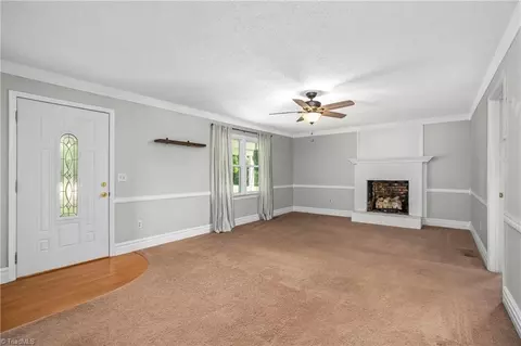 Living - 982 Cagle Loop Rd, Seagrove, NC 27341 photo 1 of 3
